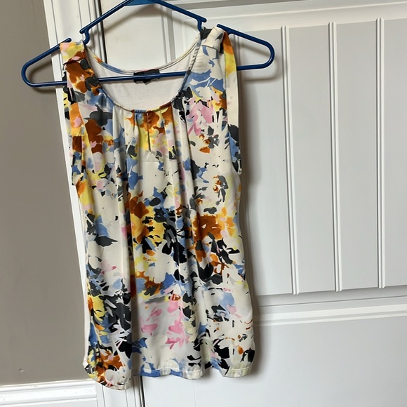 The Limited size small jacket and tank - Picture 2 of 4